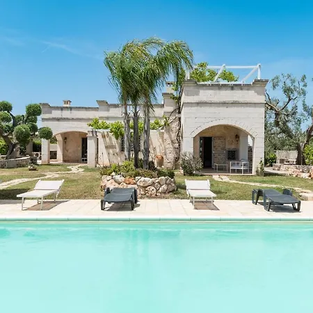 Anfora Con Piscina Vila Ostuni