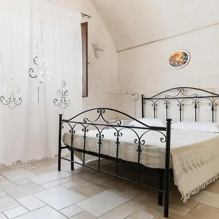 Anfora Con Piscina Vila